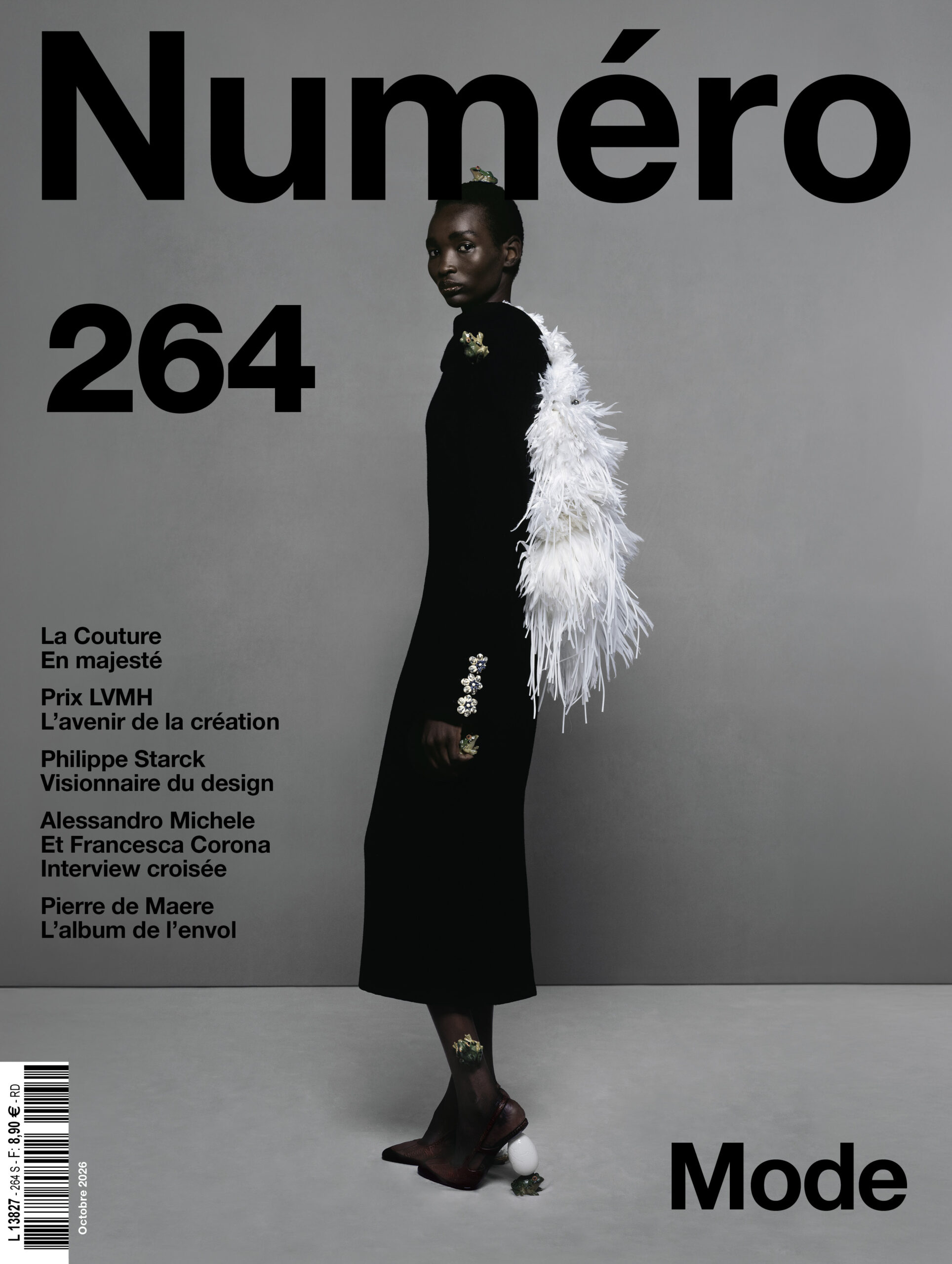 Couverture de Numéro 364 avec Adeng Marial en Chanel Haute Couture, photographiée par Brigitte Niedermair